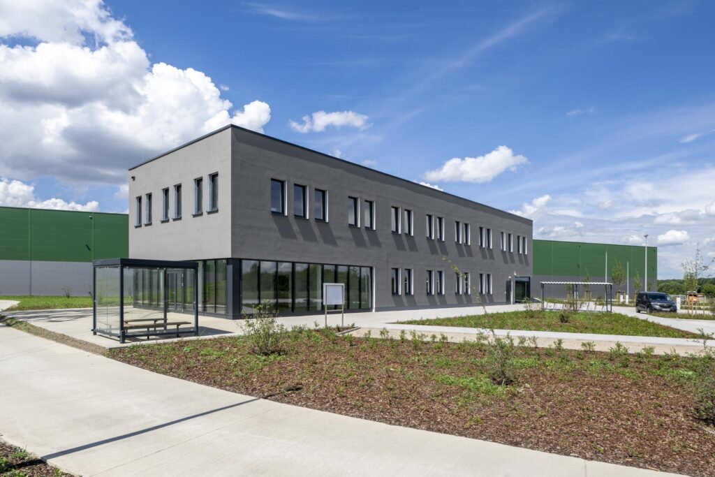 Logistikhallen, Hedwig-Kohn-Weg, Sehnde